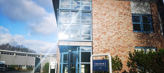 Bild zu: DECHOW zieht um